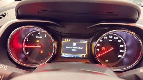 CHEVROLET-TRACKER-2024