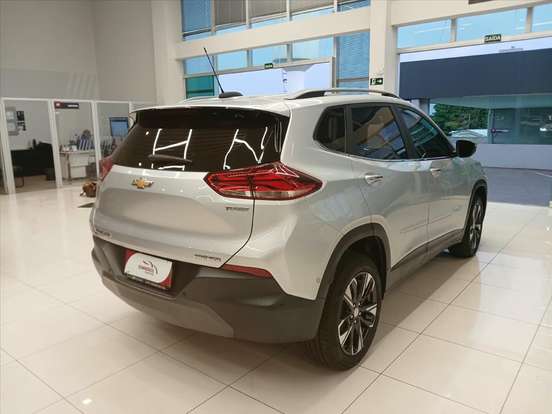 CHEVROLET-TRACKER-2022