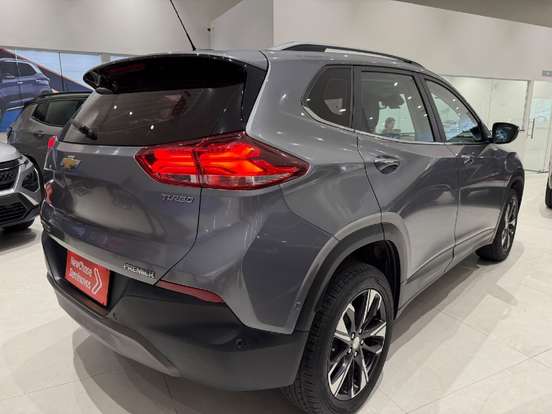 CHEVROLET-TRACKER-2022