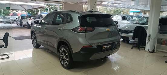 CHEVROLET-TRACKER-2025