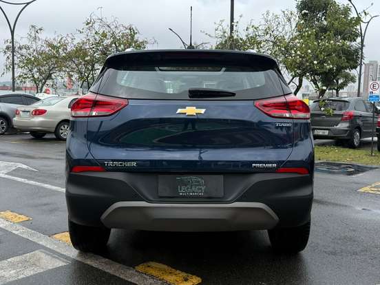 CHEVROLET-TRACKER-2024