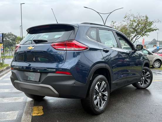 CHEVROLET-TRACKER-2024