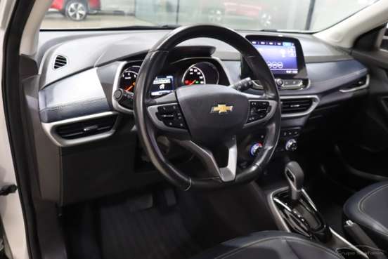 CHEVROLET-TRACKER-2020