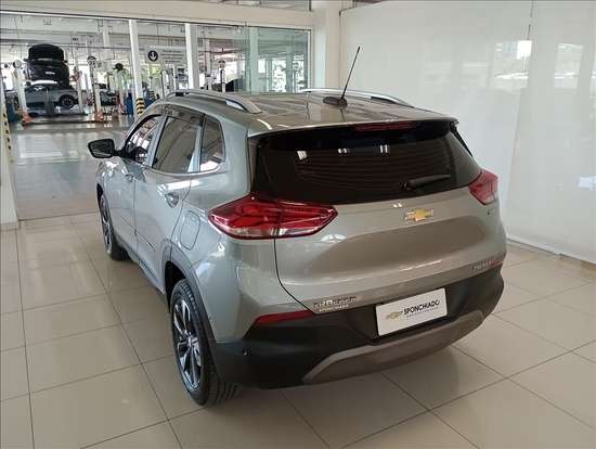 CHEVROLET-TRACKER-2024
