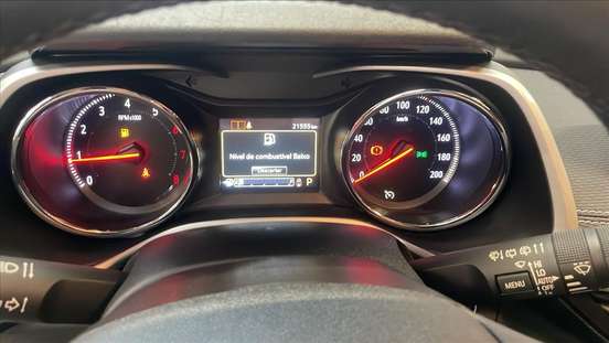 CHEVROLET-TRACKER-2024
