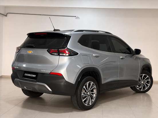 CHEVROLET-TRACKER-2025