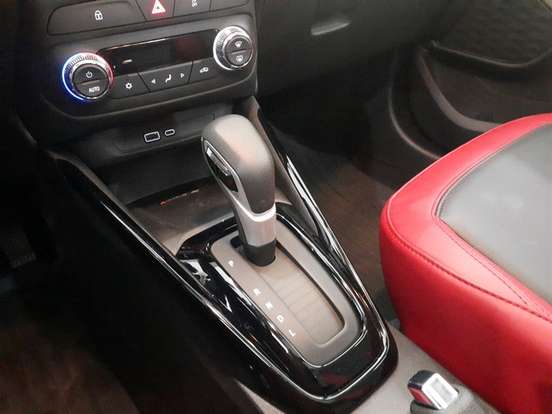 CHEVROLET-TRACKER-2025