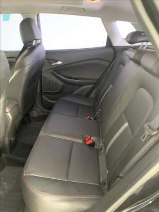 CHEVROLET-TRACKER-2023