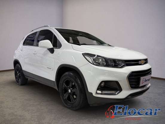 CHEVROLET-TRACKER-2016