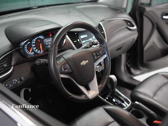 CHEVROLET-TRACKER-2018