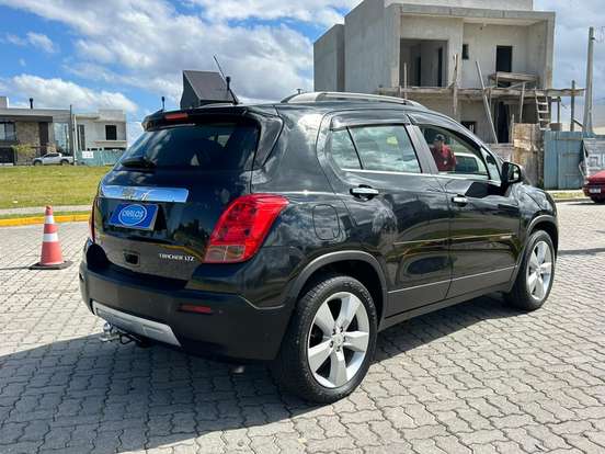 CHEVROLET-TRACKER-2013