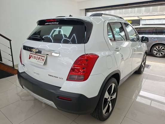 CHEVROLET-TRACKER-2013