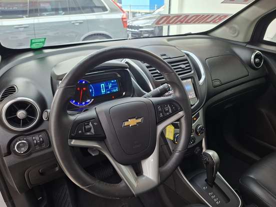 CHEVROLET-TRACKER-2013