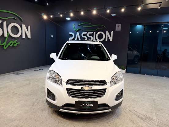 CHEVROLET-TRACKER-2015