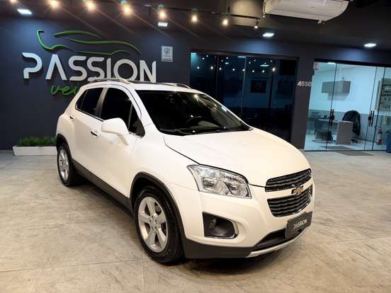 CHEVROLET-TRACKER-2015