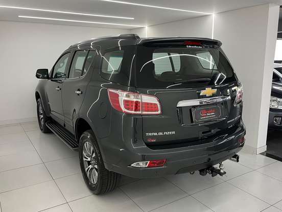 CHEVROLET-TRAILBLAZER-2019