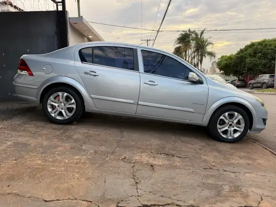 CHEVROLET-VECTRA-2.0 MPFI ELEGANCE 8V 140CV FLEX 4P MANUAL CHEVROLET-VECTRA-2009