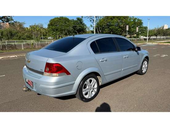 CHEVROLET-VECTRA-2010