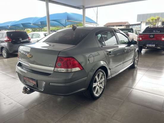 CHEVROLET-VECTRA-2011