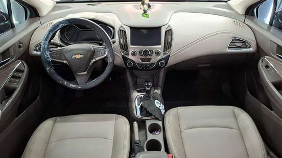 CHEVROLET-CRUZE-2018