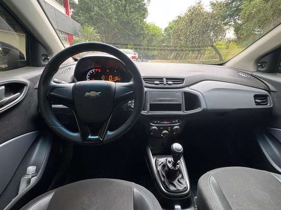 CHEVROLET-ONIX-2020