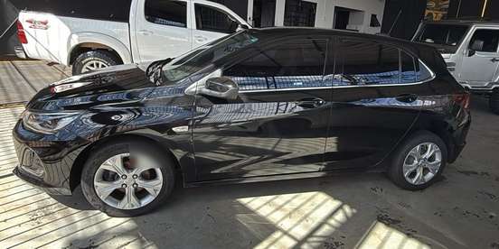 CHEVROLET-ONIX-2020