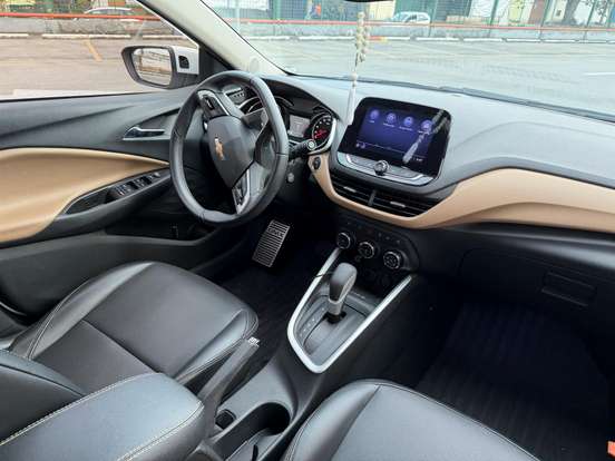 CHEVROLET-ONIX-2022
