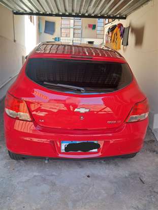 CHEVROLET-ONIX-2014