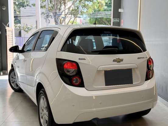 CHEVROLET-SONIC-1.6 LT 16V FLEX 4P MANUAL CHEVROLET-SONIC-2013