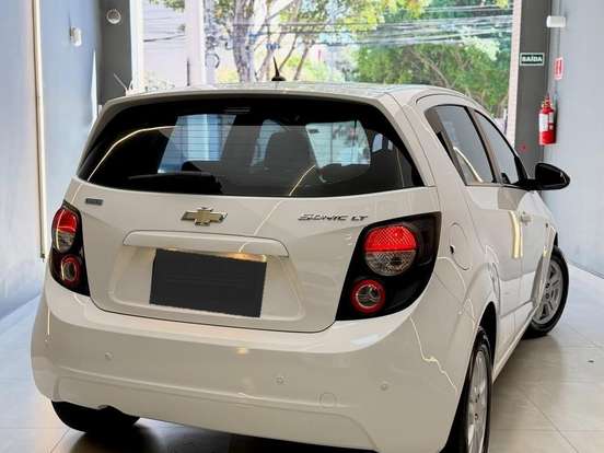 CHEVROLET-SONIC-1.6 LT 16V FLEX 4P MANUAL CHEVROLET-SONIC-2013