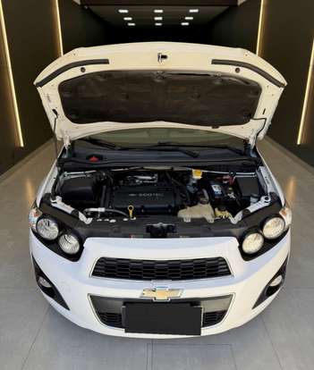 CHEVROLET-SONIC-2013