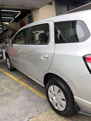 CHEVROLET-SPIN-2013