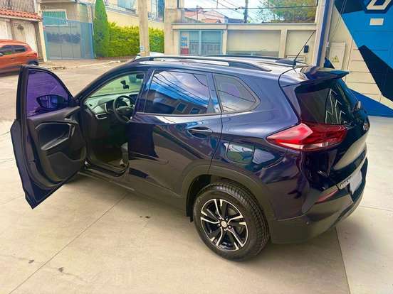 CHEVROLET-TRACKER-2020