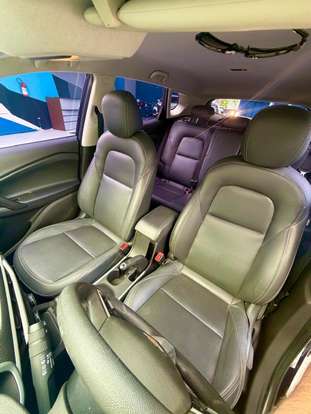 CHEVROLET-TRACKER-2020