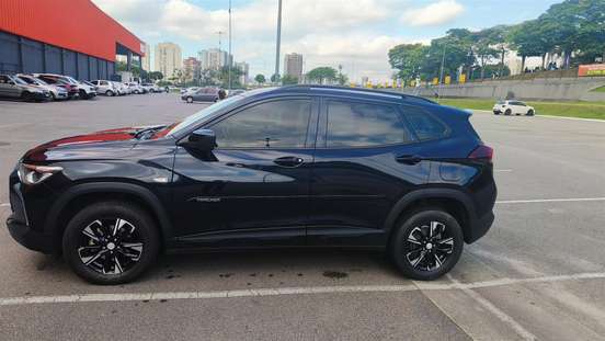CHEVROLET-TRACKER-2022