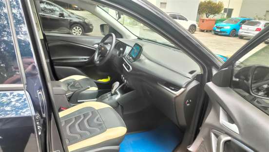 CHEVROLET-TRACKER-2022
