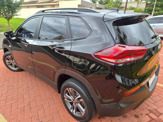 CHEVROLET-TRACKER-2021