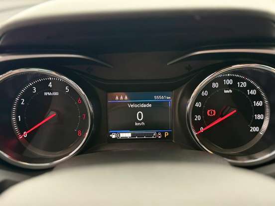 CHEVROLET-TRACKER-2023