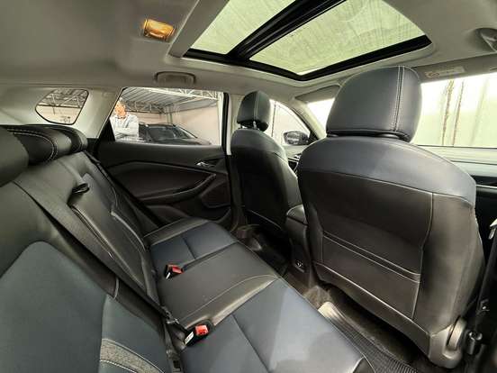 CHEVROLET-TRACKER-2023