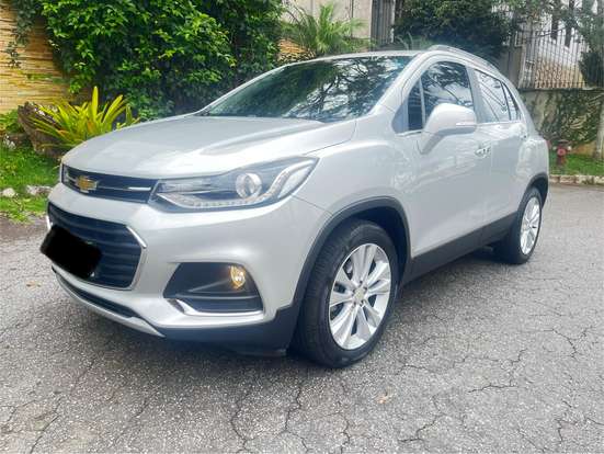CHEVROLET-TRACKER-2019