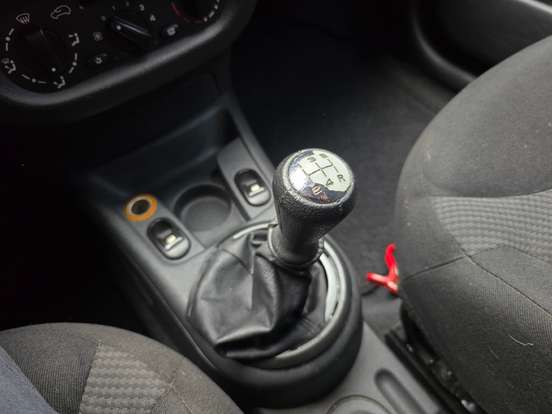 CITROËN-C3-1.4 I GLX 8V FLEX 4P MANUAL CITROËN-C3-2010