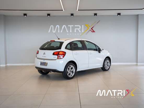 CITROËN-C3-1.6 EXCLUSIVE 16V FLEX 4P AUTOMÁTICO CITROËN-C3-2016