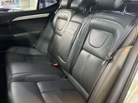 CITROËN-C4 LOUNGE-1.6 THP FLEX TENDANCE BVA CITROËN-C4 LOUNGE-2017