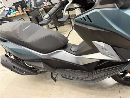 DAFRA-CRUISYM 300 DAFRA-CRUISYM 300-2025