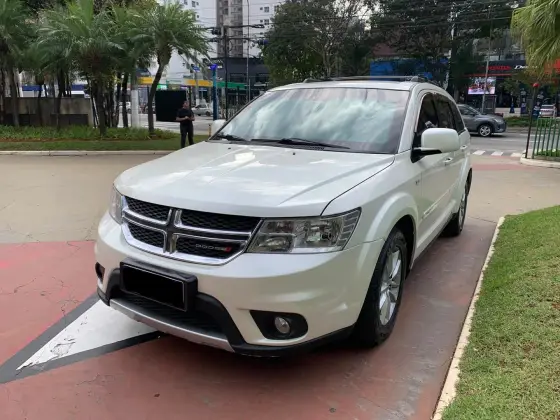 DODGE JOURNEY 3.6 SXT V6 GASOLINA 4P AUTOMÁTICO