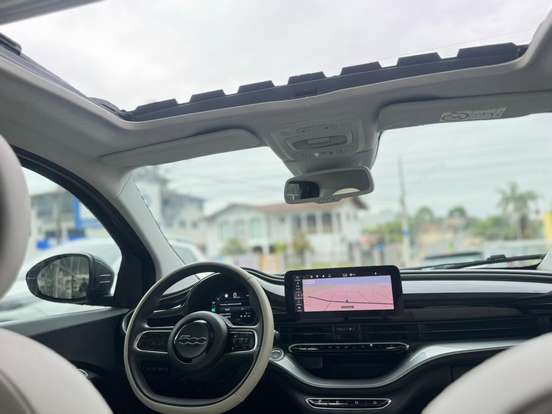 FIAT-500e-2021