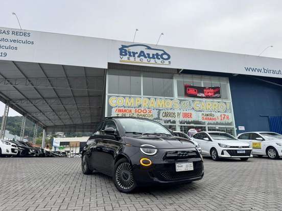 FIAT-500e-2021