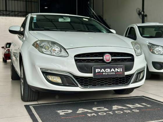 FIAT BRAVO 1.8 ESSENCE 16V FLEX 4P MANUAL