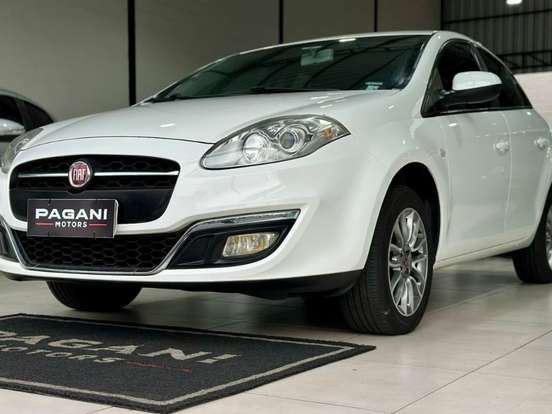 FIAT-BRAVO-1.8 ESSENCE 16V FLEX 4P MANUAL FIAT-BRAVO-2015
