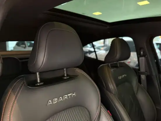 FIAT-FASTBACK-1.3 TURBO 270 FLEX ABARTH AT6 FIAT-FASTBACK-2025